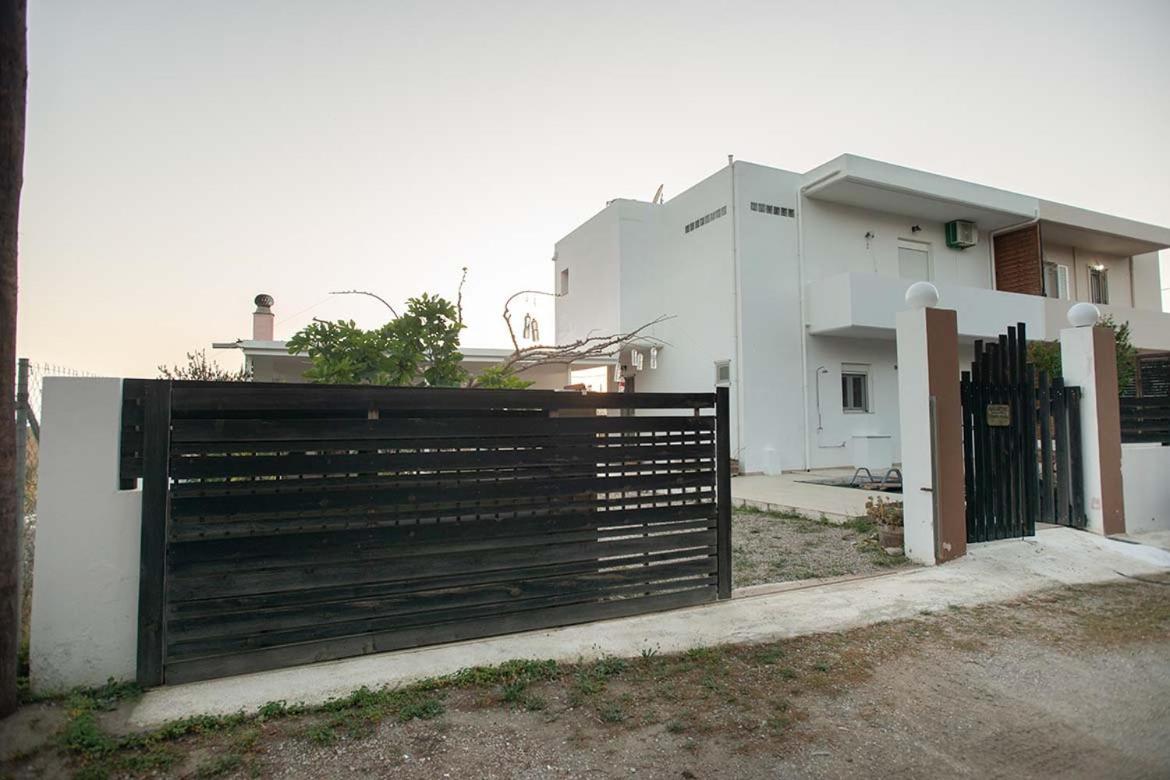 Afrathias Beachhouse - Cretan Hideaway Kalamaki  Ngoại thất bức ảnh